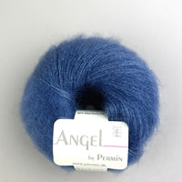 8841118 Cornflower